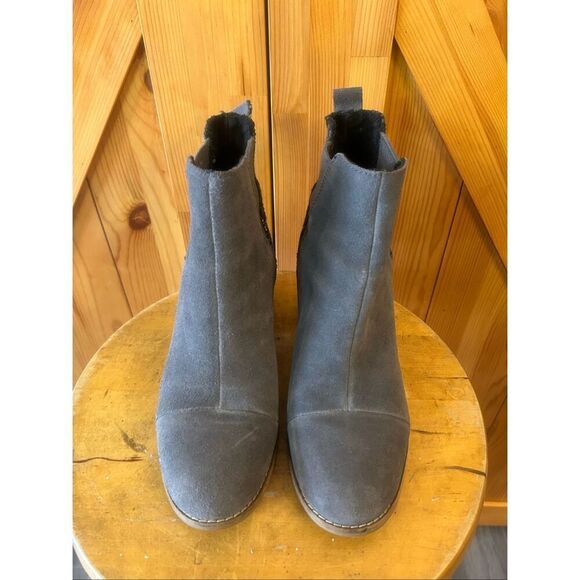 Toms Esme Forged Iron Suede Jacquard Chelsea BOOTS Size 7.5 - Picture 2 of 8